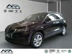 Blackmagic perleffekt Gebraucht 2021 Skoda Karoq Clever SUV | 21.665 € (Guter Preis)