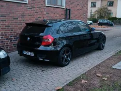 Schwarz Gebraucht 2006 BMW 116 Kleinwagen | 2.100 € (Guter Preis)