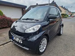 Schwarz Gebraucht 2010 Smart ForTwo Coupé Coupé | 3.750 € (Fairer Preis)