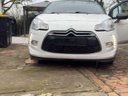 Weiß Gebraucht 2013 Citroën DS3 So Chic Kleinwagen | 4.500 € (Guter Preis)
