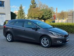 Braun Gebraucht 2014 Kia Ceed Sportswagon Kombi | 7.900 € (Fairer Preis)