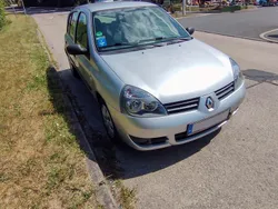 Silber Gebraucht 2009 Renault Clio II Campus Limousine | 1.900 € (Guter Preis)