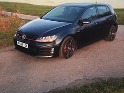 Grau Gebraucht 2014 VW Golf VII GTI Limousine | 16.950 € (Fairer Preis)