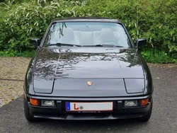 Porsche 924