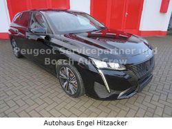 Schwarz Gebraucht 2024 Peugeot 308 Allure Limousine | 20.900 € (Guter Preis)