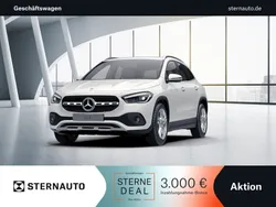 Polarweiß Gebraucht 2023 Mercedes GLA250 Style SUV | 39.890 € (Etwas zu teuer)