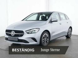 Lack hightechsilber Gebraucht 2024 Mercedes B180 Progressive Van / Kleinbus | 29.989 € (Guter Preis)