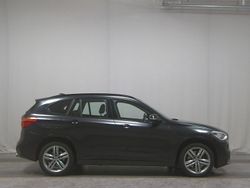 Black sapphire metallic Gebraucht 2017 BMW X1 M Sport SUV | 18.990 € (Guter Preis)