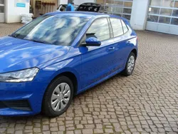 Blau Gebraucht 2023 Skoda Fabia Active Limousine | 12.000 € (Fairer Preis)