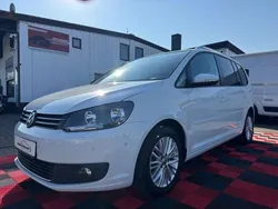Weiß Gebraucht 2014 VW Touran Comfortline Van / Kleinbus | 14.499 € (Etwas zu teuer)