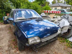 Blau Gebraucht 1991 Opel Kadett Cabrio | 3.500 €