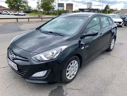 Schwarz Gebraucht 2014 Hyundai i30 Comfort Kombi | 3.450 € (Superpreis)