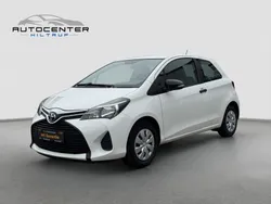 Weiß Gebraucht 2015 Toyota Yaris Kleinwagen | 5.870 € (Fairer Preis)