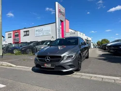 Grau Gebraucht 2015 Mercedes CLA180 Urban Limousine | 19.950 € (Fairer Preis)