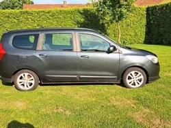 Grau Gebraucht 2012 Dacia Lodgy Prestige Van / Kleinbus | 3.997 € (Superpreis)