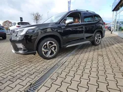 Schwarz Gebraucht 2024 Subaru Forester Platinum SUV | 38.990 € (Fairer Preis)