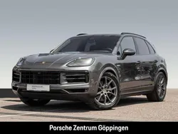 Grau Gebraucht 2024 Porsche Cayenne Sport SUV | 98.880 € (Superpreis)