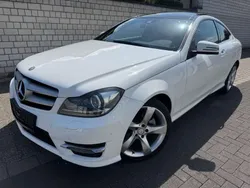 Polarweiss unilack Gebraucht 2014 Mercedes C220 AMG Coupé | 15.490 €