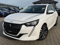 Weiß Gebraucht 2021 Peugeot 208 Allure Kleinwagen | 14.756 € (Guter Preis)