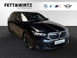 Carbonschwarz metallic Gebraucht 2024 BMW i5 Comfort Edition Limousine | 76.800 €