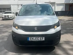 Weiß Gebraucht 2019 Peugeot Partner Van / Kleinbus | 13.500 €