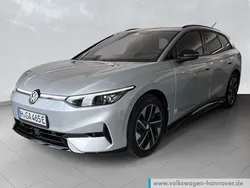 Scale silver metallic Gebraucht 2025 VW ID.7 Pro Limousine | 71.054 €
