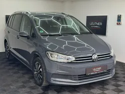 Delfingrau metallic Gebraucht 2021 VW Touran United Van / Kleinbus | 21.900 € (Fairer Preis)