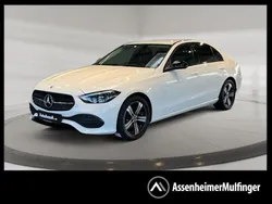 Weiß Gebraucht 2023 Mercedes C180 Avantgarde Limousine | 36.376 € (Fairer Preis)
