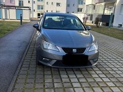 Grau Gebraucht 2015 Seat Ibiza Style Kleinwagen | 6.900 € (Fairer Preis)