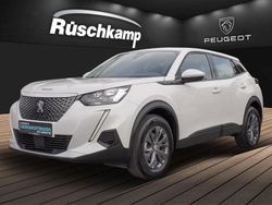 Weiss Gebraucht 2021 Peugeot e-2008 Active SUV | 17.980 € (Fairer Preis)
