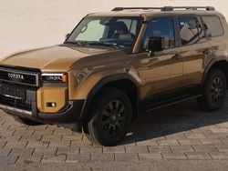 Sand metallic Neu 2025 Toyota Land Cruiser Executive SUV | 83.300 € (Superpreis)