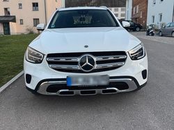 Weiß Gebraucht 2022 Mercedes GLC200 SUV | 27.499 € (Superpreis)
