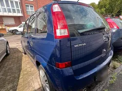Blau Gebraucht 2003 Opel Meriva Van / Kleinbus | 1.100 € (Guter Preis)
