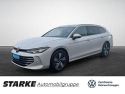 Weiß Gebraucht 2025 VW Passat Business Kombi | 33.190 € (Superpreis)