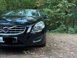 Schwarz Gebraucht 2011 Volvo S60 Kinetic Limousine | 8.700 € (Etwas zu teuer)