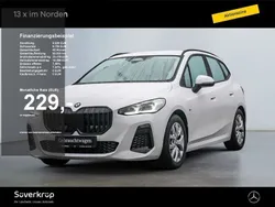 Weiß Gebraucht 2022 BMW 218 M Sport Van / Kleinbus | 27.825 € (Etwas zu teuer)