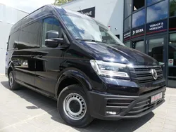 Deep black perleffekt Gebraucht 2022 VW Crafter Van | 40.800 € (Etwas zu teuer)