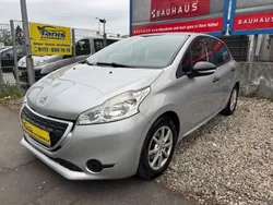 Grau Gebraucht 2013 Peugeot 208 Access Kleinwagen | 3.990 € (Guter Preis)