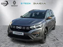 Dolomitgrau Neu 2025 Dacia Jogger Extreme Limousine | 23.980 € (Etwas zu teuer)