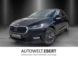 Schwarzmagic perleffekt Gebraucht 2024 Skoda Fabia Drive Limousine | 20.690 € (Fairer Preis)