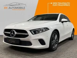 Weiß Gebraucht 2020 Mercedes A200 Limousine | 25.900 € (Fairer Preis)