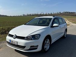 Weiß Gebraucht 2017 VW Golf VII Comfortline Kombi | 10.990 € (Superpreis)
