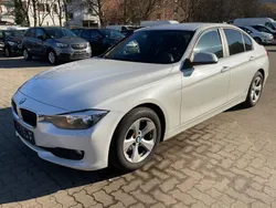 Weiß Gebraucht 2017 BMW 320 Efficient Dynamics Limousine | 10.999 € (Superpreis)