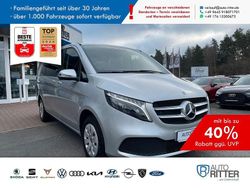 Brillantsilber metallic/grau Gebraucht 2023 Mercedes V220 Van / Kleinbus | 49.990 € (Fairer Preis)