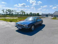 Jaguar XJ40