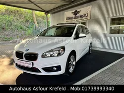 Weiß Gebraucht 2017 BMW 220 Sport Line Kombi | 19.000 € (Fairer Preis)