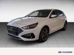 Weiß Gebraucht 2024 Hyundai i30 Trend Limousine | 21.340 € (Guter Preis)