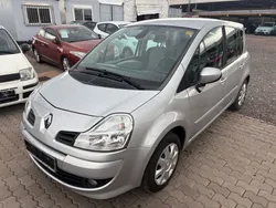 Grau Gebraucht 2008 Renault Grand Modus Dynamique Van / Kleinbus | 3.950 € (Guter Preis)
