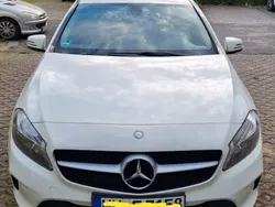 Weiß Gebraucht 2015 Mercedes A160 Urban Limousine | 10.200 € (Fairer Preis)
