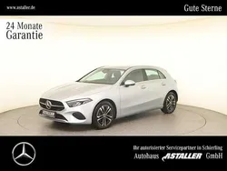 Silber Gebraucht 2024 Mercedes A200 Advanced Limousine | 29.499 € (Fairer Preis)